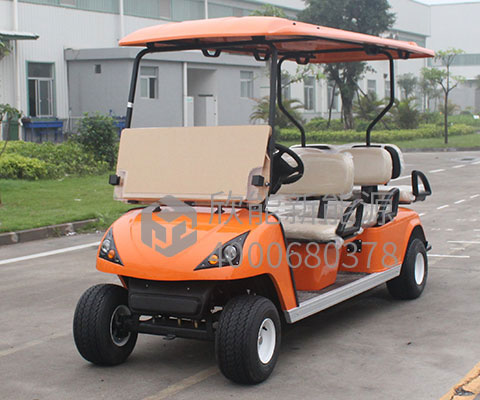6座高爾夫球車